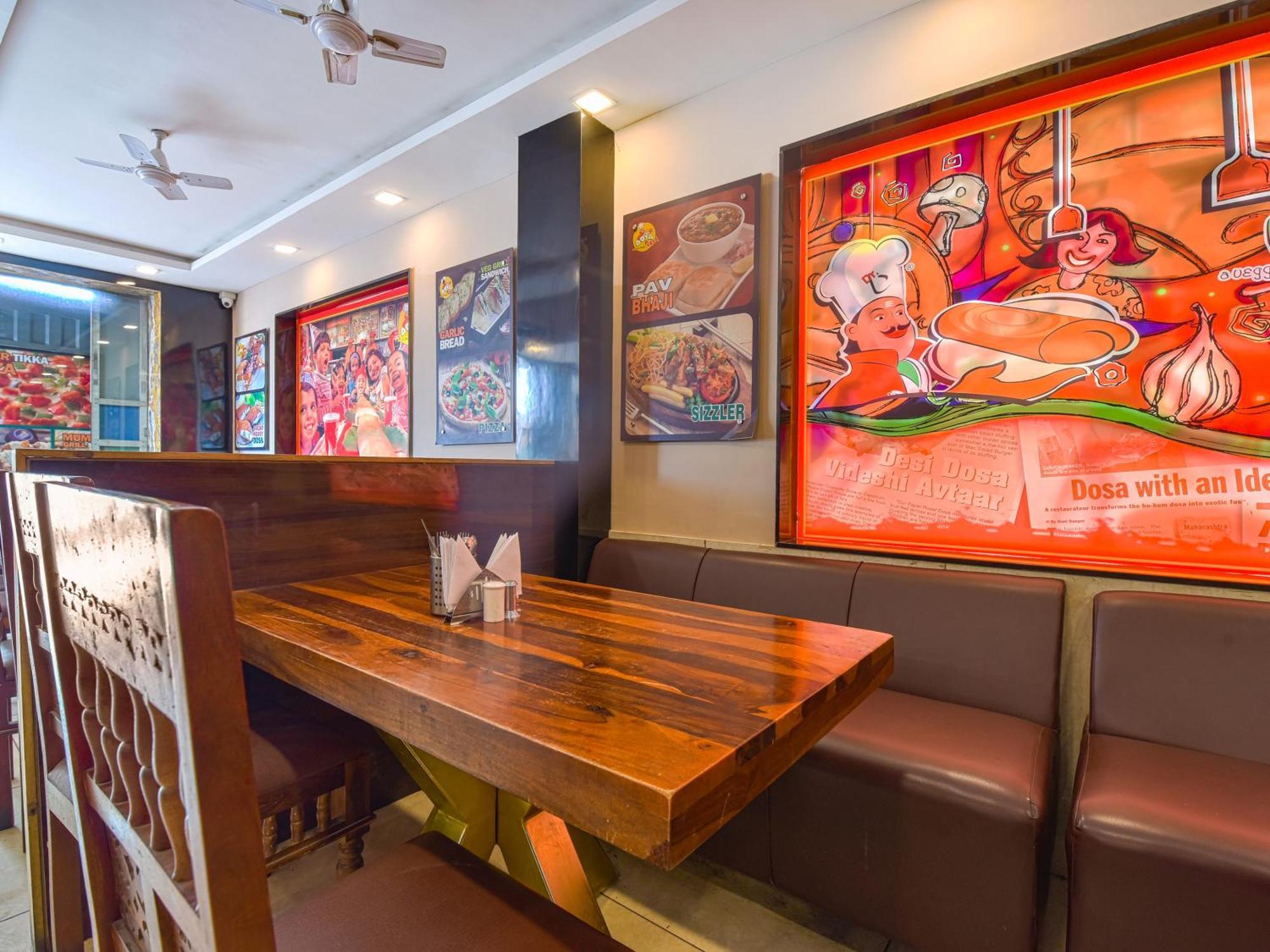 Hotel Dosa Plaza Udaipur Luaran gambar